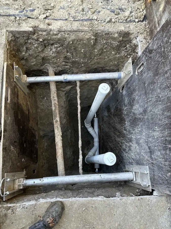 Experienced plumber completing Gas Line Repair work in Paintsville